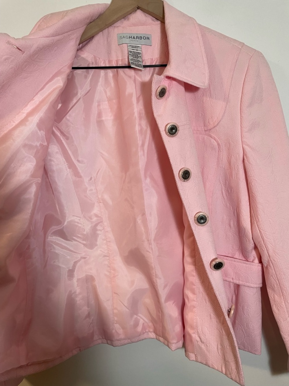 Vintage Sag Harbor Pink Collared Blazer Jacket Floral Embossed Detail Size 16P - Picture 4 of 10